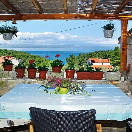 בית נופש Enticing Holiday In Near Seabeach