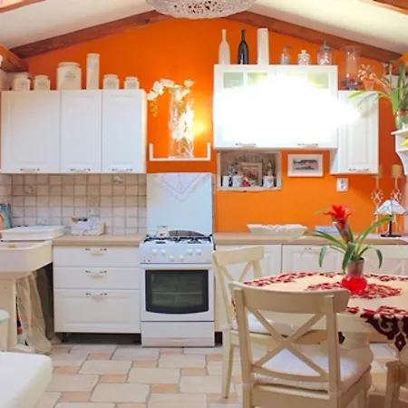 Enticing Holiday In Near Seabeach